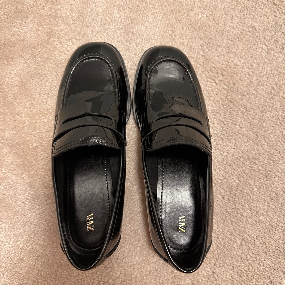 Zara Black Faux Patent Leather Loafer